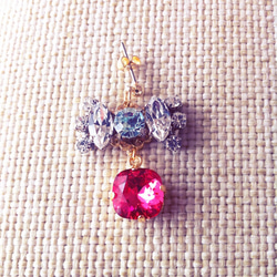 bijou ribbon pierce*crystal ×indian pink 2枚目の画像