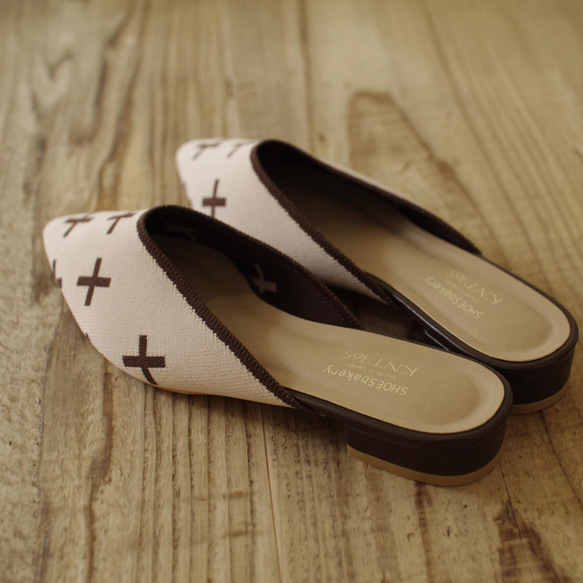 CROSS BEIGE リサイクルペットボトルミュールパンプス　22cm 23cm 24cm 25cm 4枚目の画像