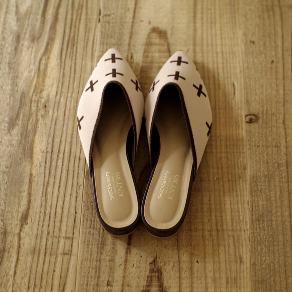 CROSS BEIGE リサイクルペットボトルミュールパンプス　22cm 23cm 24cm 25cm 8枚目の画像