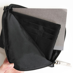 Half zipper clutch bag（M）103.5 ✴母子手帳ケース/通帳ケース/お薬手帳ケース/パスポート 3枚目の画像