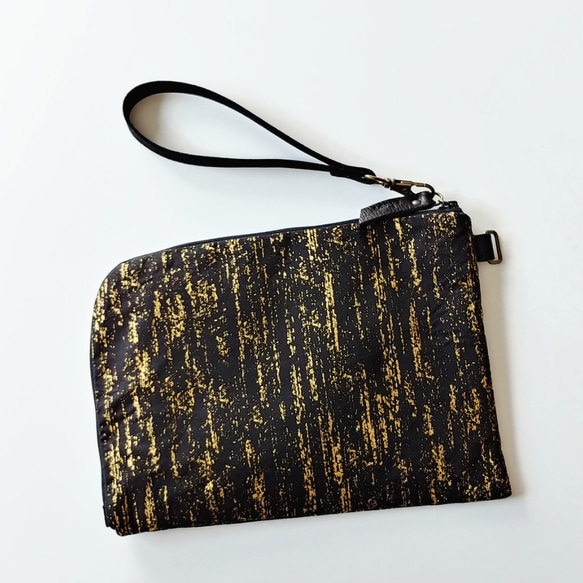 Half zipper clutch bag（M）025.5 ✴母子手帳ケース/通帳ケース/お薬手帳ケース/パスポート 2枚目の画像