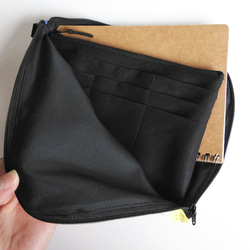 Half zipper clutch bag（M）001.5 ✴母子手帳ケース/通帳ケース/お薬手帳ケース/パスポート 3枚目の画像