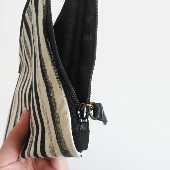 Half zipper clutch bag（L）019✴母子手帳ケース/通帳ケース/お薬手帳ケース/パスポートケース 5枚目の画像