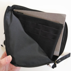Half zipper clutch bag（M）020.5 ✴母子手帳ケース/通帳ケース/お薬手帳ケース/パスポート 4枚目の画像