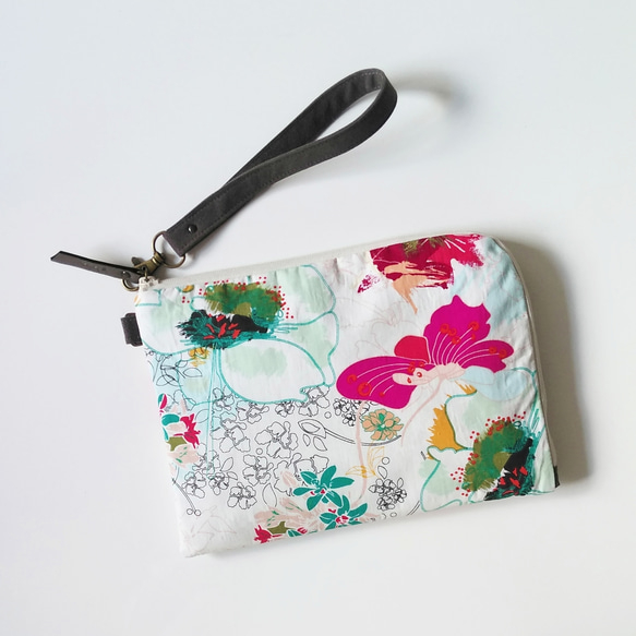 Half zipper clutch bag（M）022.5 ✴母子手帳ケース/通帳ケース/お薬手帳ケース/パスポート 2枚目の画像
