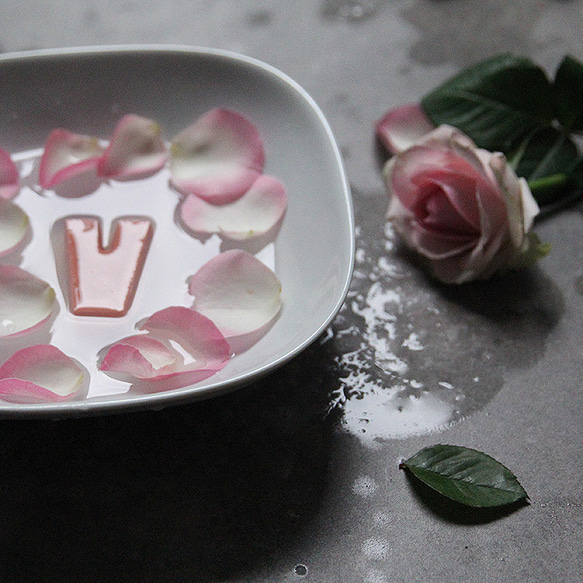 英文字母手工皂-玫瑰天竺葵 粉紅色 x 2 第2張的照片
