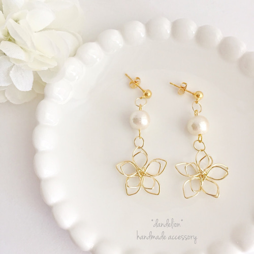 再…】高品質~小花~ wire flower コットンパールピアス/イヤリング 華奢 