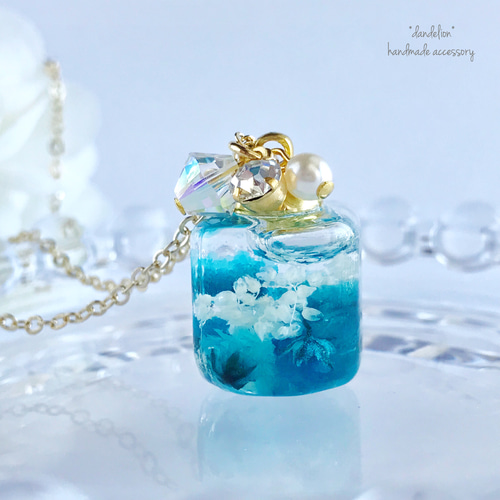 海の癒しハーバリウムバッグチャーム　ハート 再*深海の雪クリスタルハーバリウムネックレス ネックレス・ペンダント