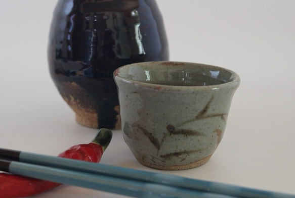 ぐい呑み 碧 銀古美 ぐい呑み – Link Nagano