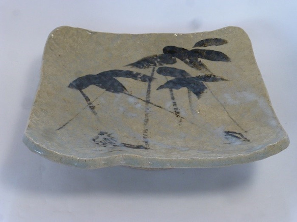 ★　北大路魯山人　志野野草絵四方鉢★x343 北大路魯山人 絵志野 四方鉢 | 古美術 春鼎庵しゅんていあん