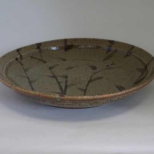 唐津焼　大皿　直径31.5cm 民藝 中里太郎右衛門窯 絵唐津皿 唐津焼 直径25cm 大皿 美品 - メルカリ