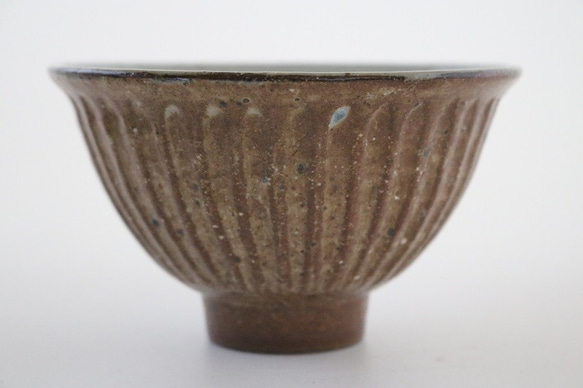 鎬（しのぎ）飯茶碗（作品番号S-054） 3枚目の画像