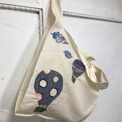 気球のエコバッグ《刺繍＆手描き》 3枚目の画像