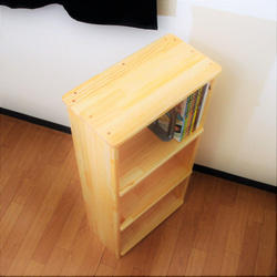 頑丈な本棚ワイド ウッドナチュラル B5判の本にぴったりサイズです