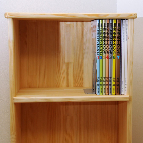 頑丈な本棚ワイド ウッドナチュラル B5判の本にぴったりサイズです