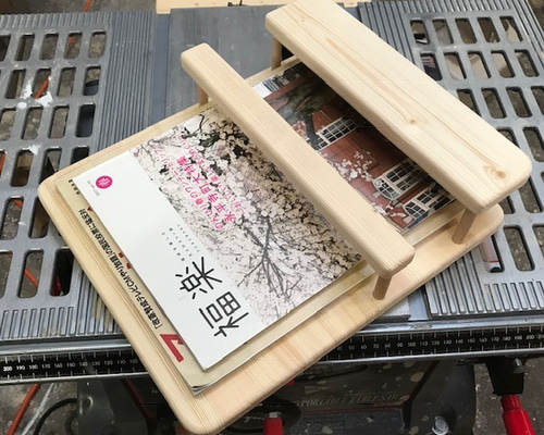 追加オプション 中くらいの2本足のテーブル用マガジンラック 本棚・絵