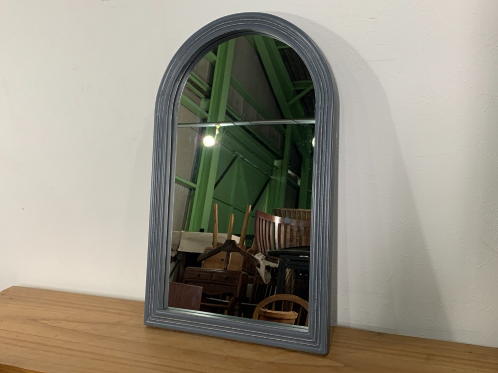 欧米家具　アンティーク　木製アーチ型ミラー付きドレッサー アンティーク調 木枠 ミラー 壁掛け鏡 アーチフレーム グレー oth0111M