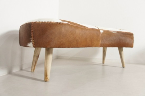 アンティーク調 毛皮ベンチソファ 革張 椅子 ピーナッツ型 2枚目の画像