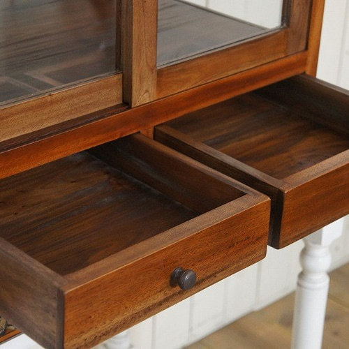 前面ガラスの木製引き出し2段　食器棚　シャツケース　収納棚　古家具 木製のシャツケース 前面ガラス木製引き出し 食器棚