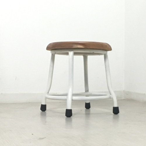レトロな鉄脚スツール 座面チーク 無垢材 作業椅子 低い丸椅子