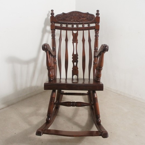 アンティーク調 マホガニー無垢材 ロッキングチェア 装飾彫刻 椅子