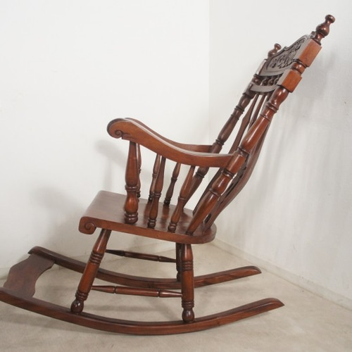 アンティーク調 マホガニー無垢材 ロッキングチェア 装飾彫刻 椅子