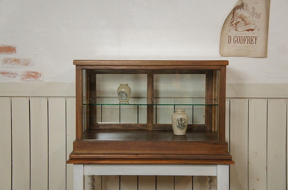 店舗什器、ガラスショーケース2段 古い木製 ガラスケース 2段 ショー