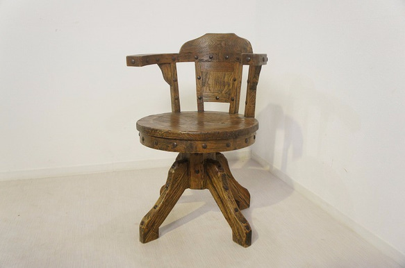アウトレット オールドチーク無垢材 古材 回転アームチェア リベット付 銘木 椅子 1枚目の画像