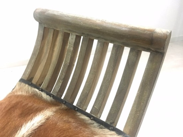 アンティーク調 チークスツール 毛皮 革張 無垢 ベンチ 椅子 5枚目の画像