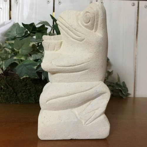 パラス石 石彫り バリ島 アジアン オブジェ 置物 カエル 15cm