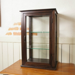 アンティーク調 卓上 ガラス棚 飾り棚 縦長 3段 ショーケース 店舗什器