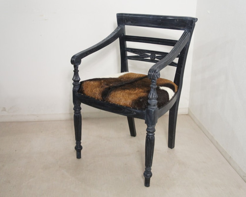 本革　牛革アームチェア　　ハラコ　アンティーク　水牛ハラコ 本革 牛革アームチェア ハラコ アンティーク 水牛ハラコ 本革 牛革