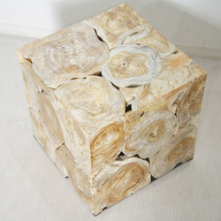 銘木 チーク ブロック スツール 椅子 天然木 無垢 キューブ 40cm ホワイトウォッシュ 2枚目の画像