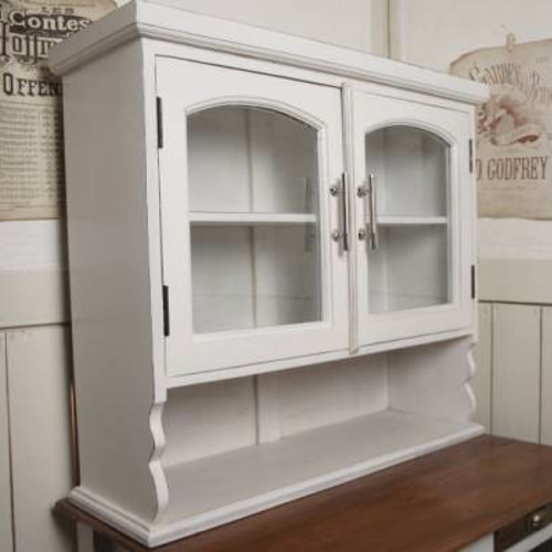 アンティーク調 小振りなカップボード 壁掛け 飾り棚 その他家具