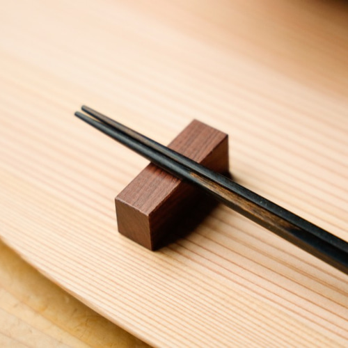 ✨最高級✨吉野杉のランチョンボード２枚 最高級 吉野杉のランチョンボード 2枚 送料無料【2枚の木目類似