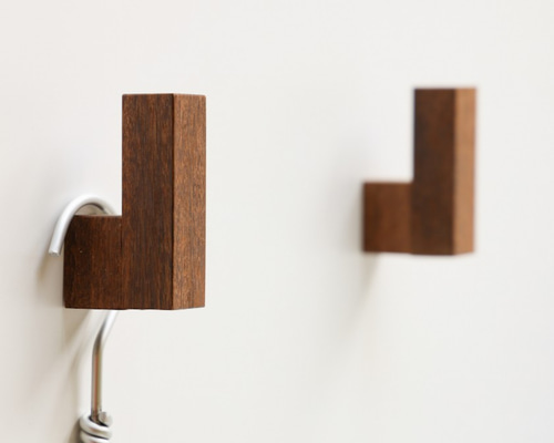 CUBRIC teak シンプルな木製壁掛けフック フック 木製フック