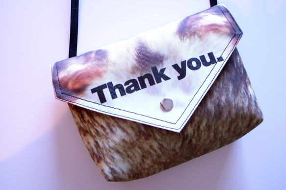 ファーフリーショルダーバッグ--the THANK YOU Bag (たぬき) 2枚目の画像