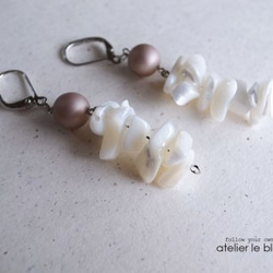 milky almond～ マザーオブパールのピアス ～ 2枚目の画像