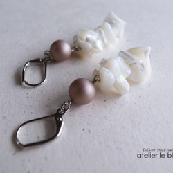 milky almond～ マザーオブパールのピアス ～ 3枚目の画像