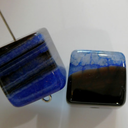 2個　シックな　ブルー＆ブラック　ドラゴンヴィーナスアゲート　キューブ型ビーズ　15x15㎜　 3枚目の画像