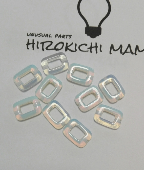 初夏感謝セール　5pcs 人工オパール　角型ドーナツビーズ 13x10x3mm 2枚目の画像