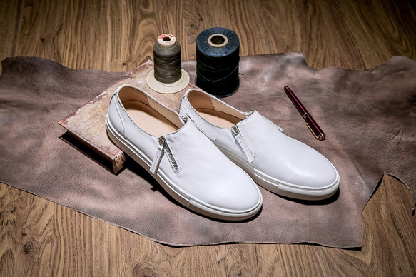 手作り真っ白スニーカー子牛革ハラコレザーカジュアルシューズハンドメイド本革靴 送料無料 2枚目の画像