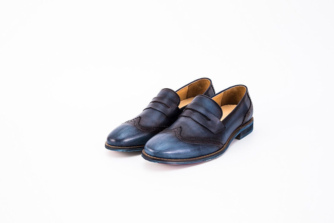 ヴィンテージ感ハラコレザーウイングチップハンドメイドカジュアル手作り子牛革モカシンシューズ ブルー 送料無料