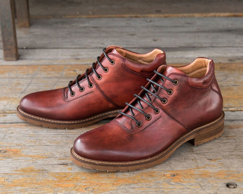 レギュラー古着！ルーマニア製 made by hand 本革 チャッカブーツ レギュラー古着！ルーマニア製 made by hand 本革 チャッカ