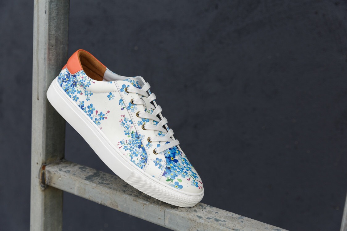 手作り梅の花柄ハラコレザースニーカー 送料無料