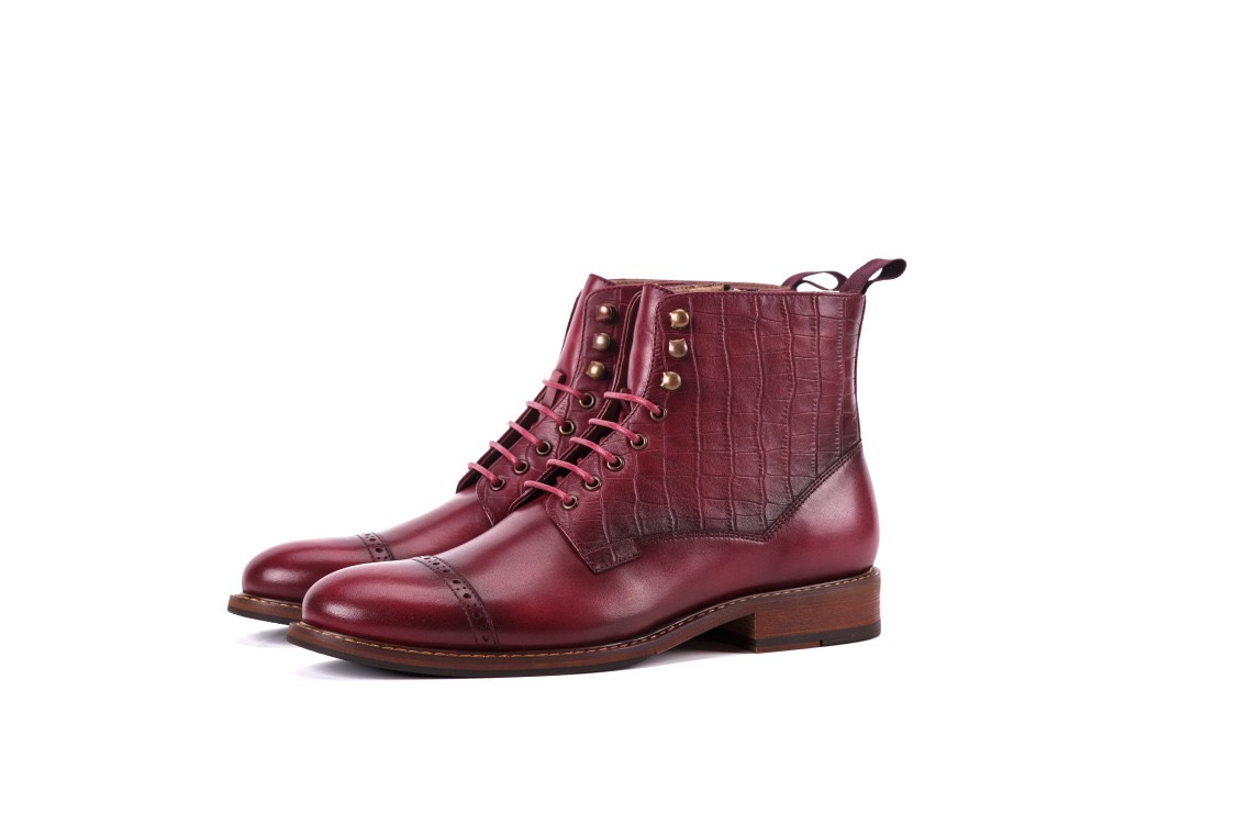 手作りハラコレザーストレートウイングチップエンボスチェック柄メンズレースアップショートブーツ男性シューズ レッド