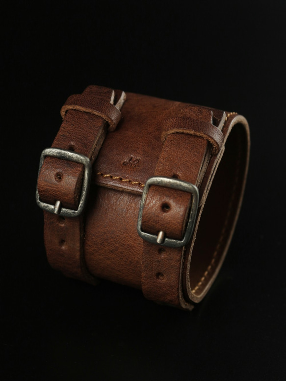 HEYOU Handmade - Leather Cuff 皮革手環 第1張的照片