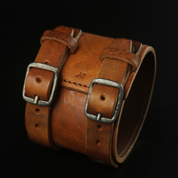 HEYOU Handmade - Leather Cuff 皮革手環 第1張的照片