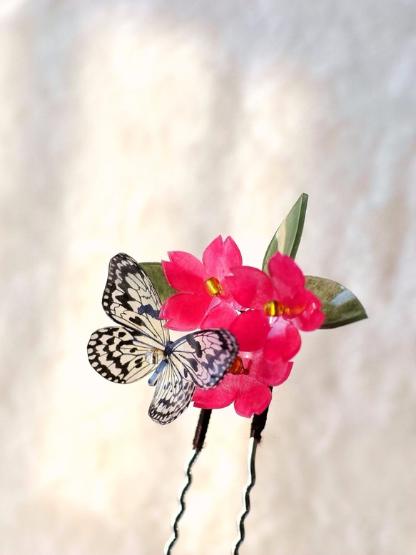 かんざし「蝶とさくら」 髪飾り　 2枚目の画像