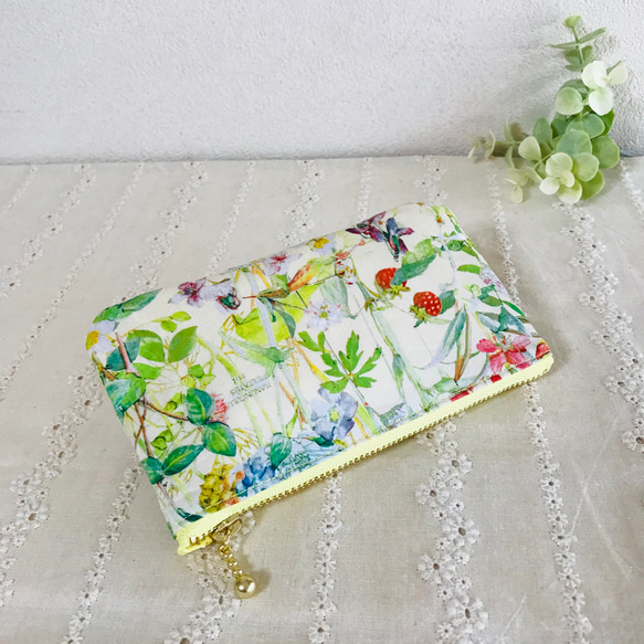 フラットポーチ (カードサイズ) リバティ ワイルドフラワーズ ホビーラ  